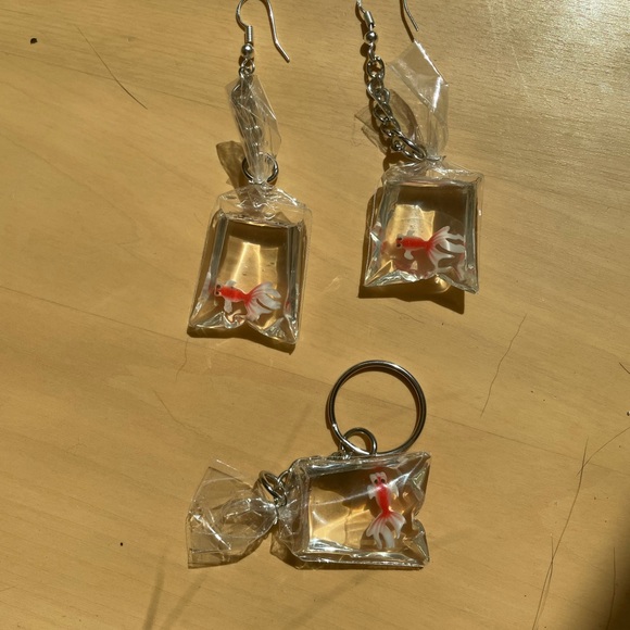 Goldfish in bag earrings and keychain. - Picture 2 of 3